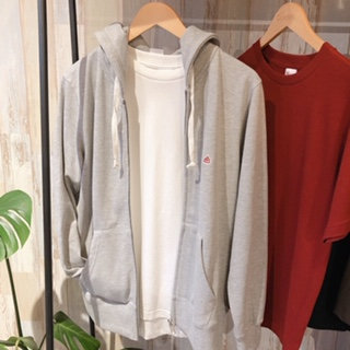 パーカー（グレー）