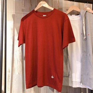 Tシャツ（赤）